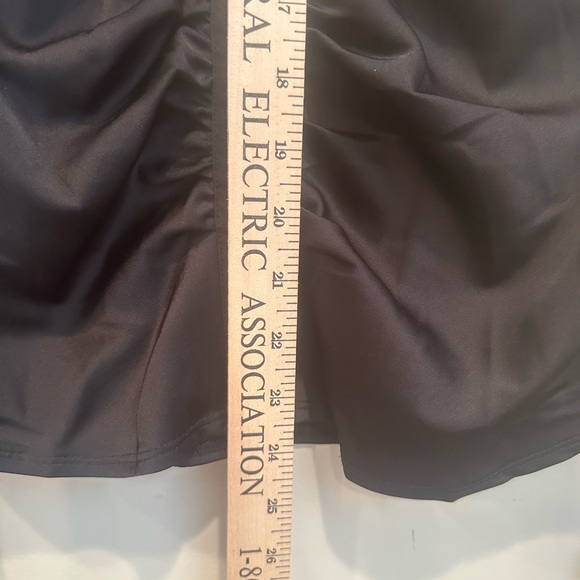 Abercrombie & Fitch Black Ruched Blouse Button Down Silky Collared Sz L - Picture 4 of 10